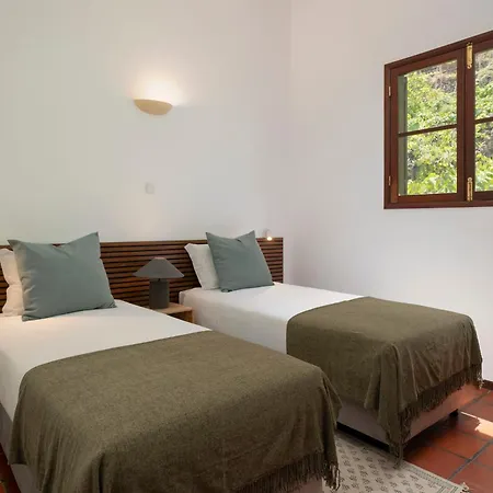 Nyaraló Casa Amarela Da Faja Da Areia By An Island São Vicente